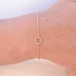 14K Gold Dainty Circle Bracelet - Sash Jewelry