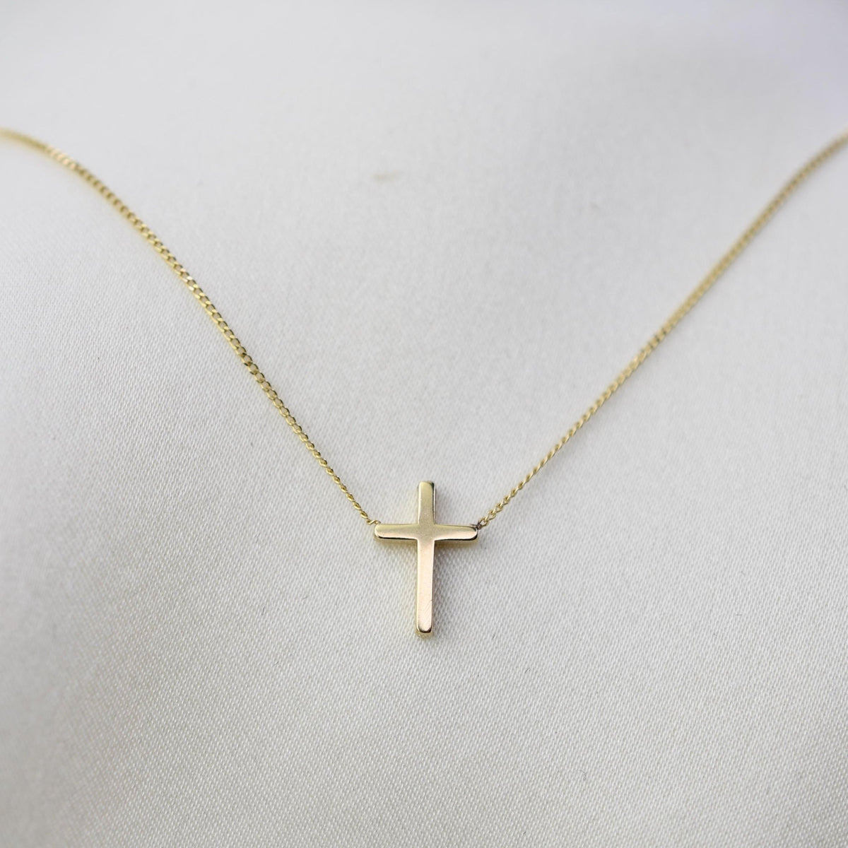 14K Gold Dainty Tiny Floating Cross Necklace - Sash Jewelry