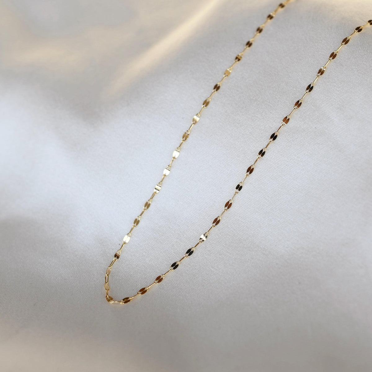 14K Gold Delicate Necklace - Sash Jewelry