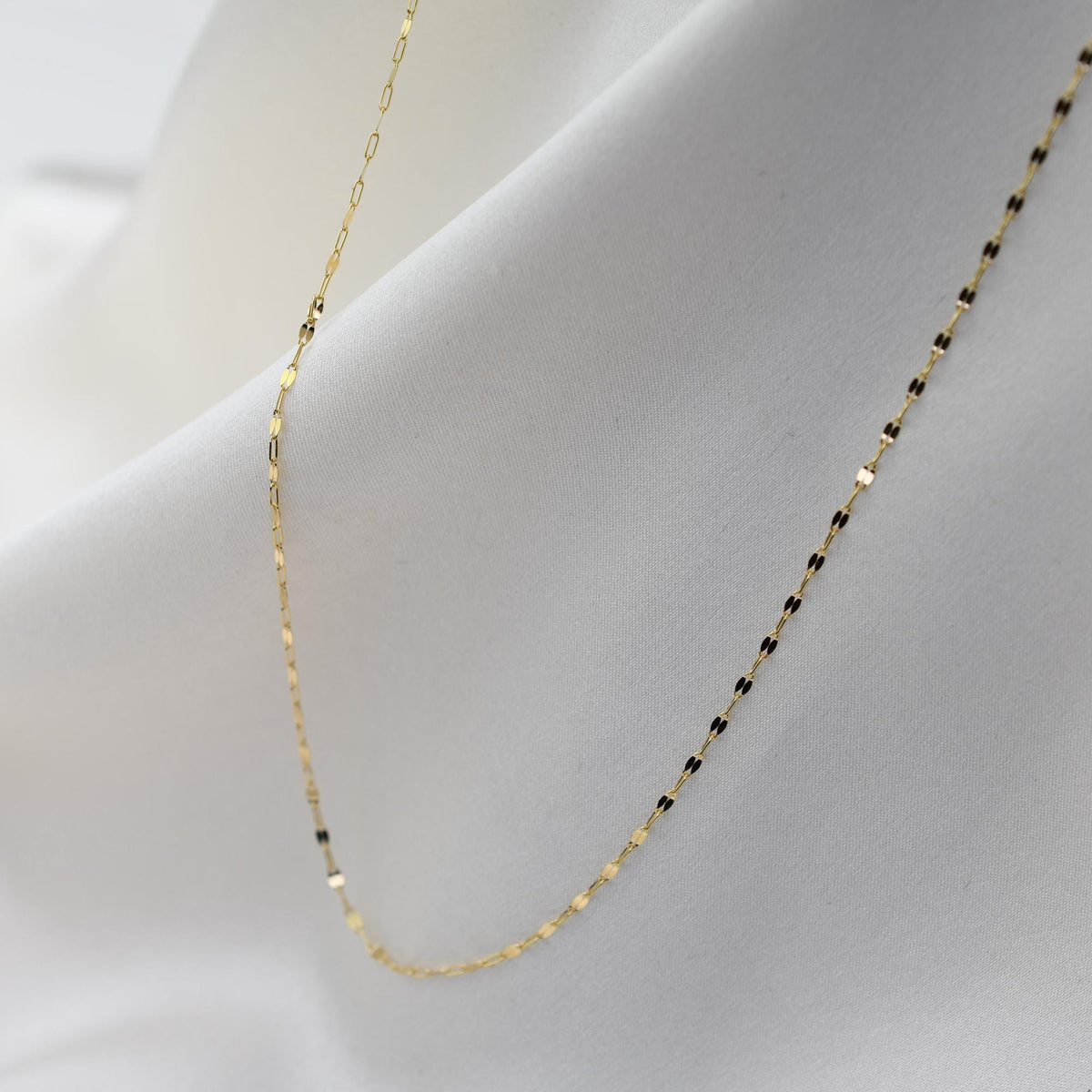 14K Gold Delicate Necklace - Sash Jewelry
