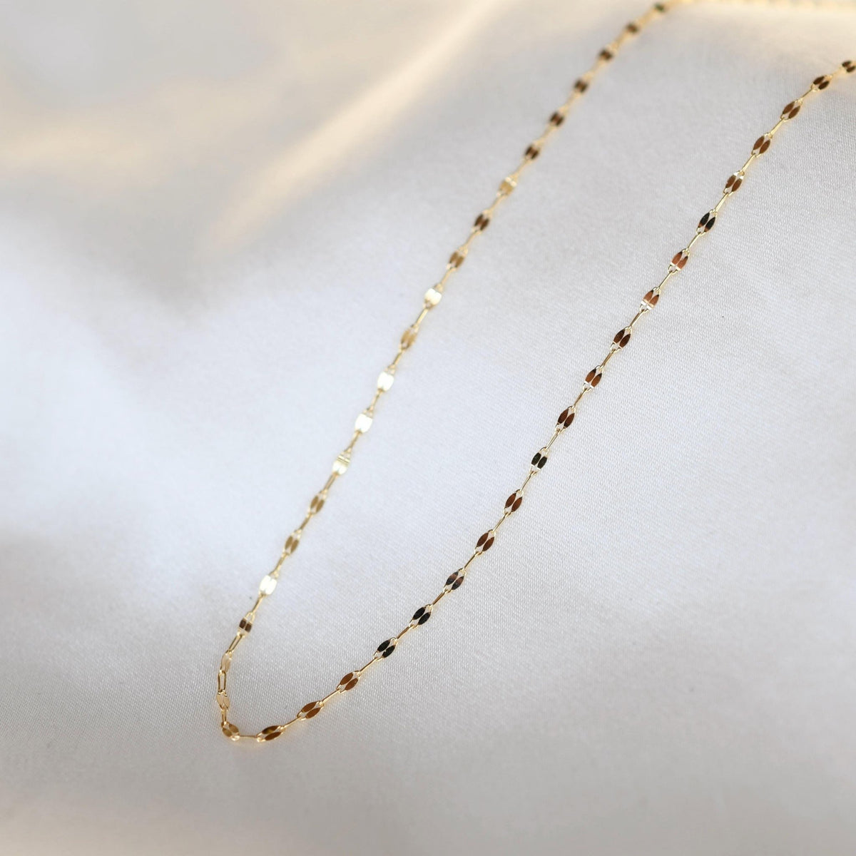 14K Gold Delicate Necklace - Sash Jewelry