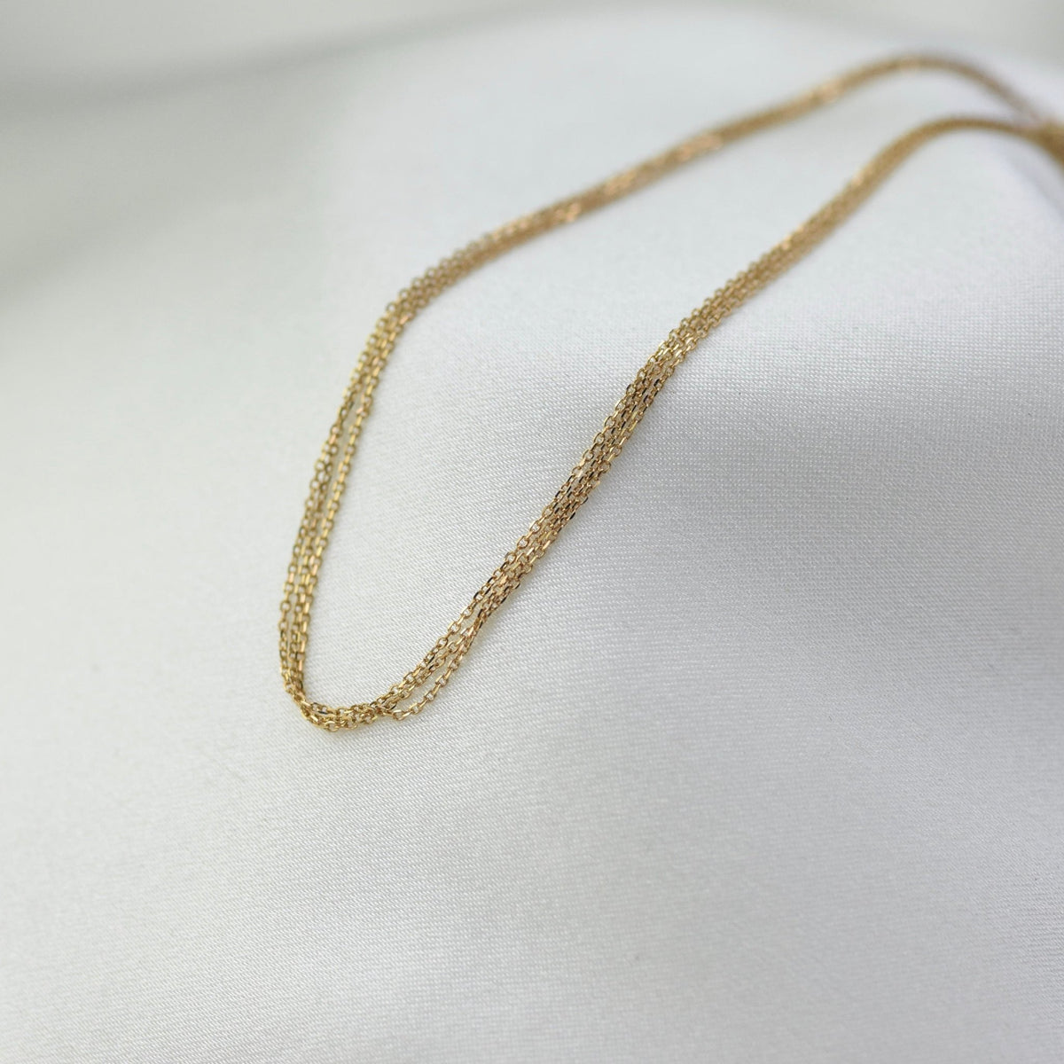 14K Gold Delicate Triple Strand Bracelet - Sash Jewelry