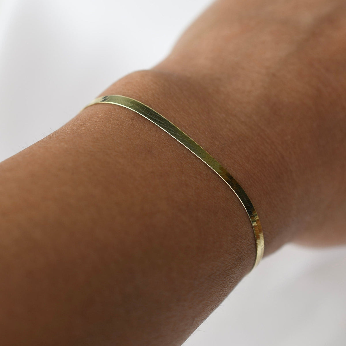 14K Gold Herringbone Chain Bracelet | Solid Gold 3mm Flat Chain Bracelet - Sash Jewelry