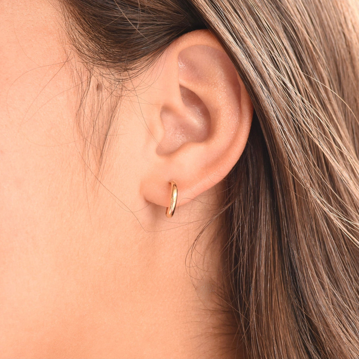 14K Gold Hoop Earrings – Minimalist Solid Gold Everyday Earrings - Sash Jewelry