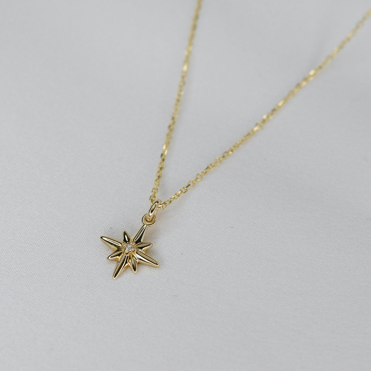 14K Gold North Star Necklace - Sash Jewelry