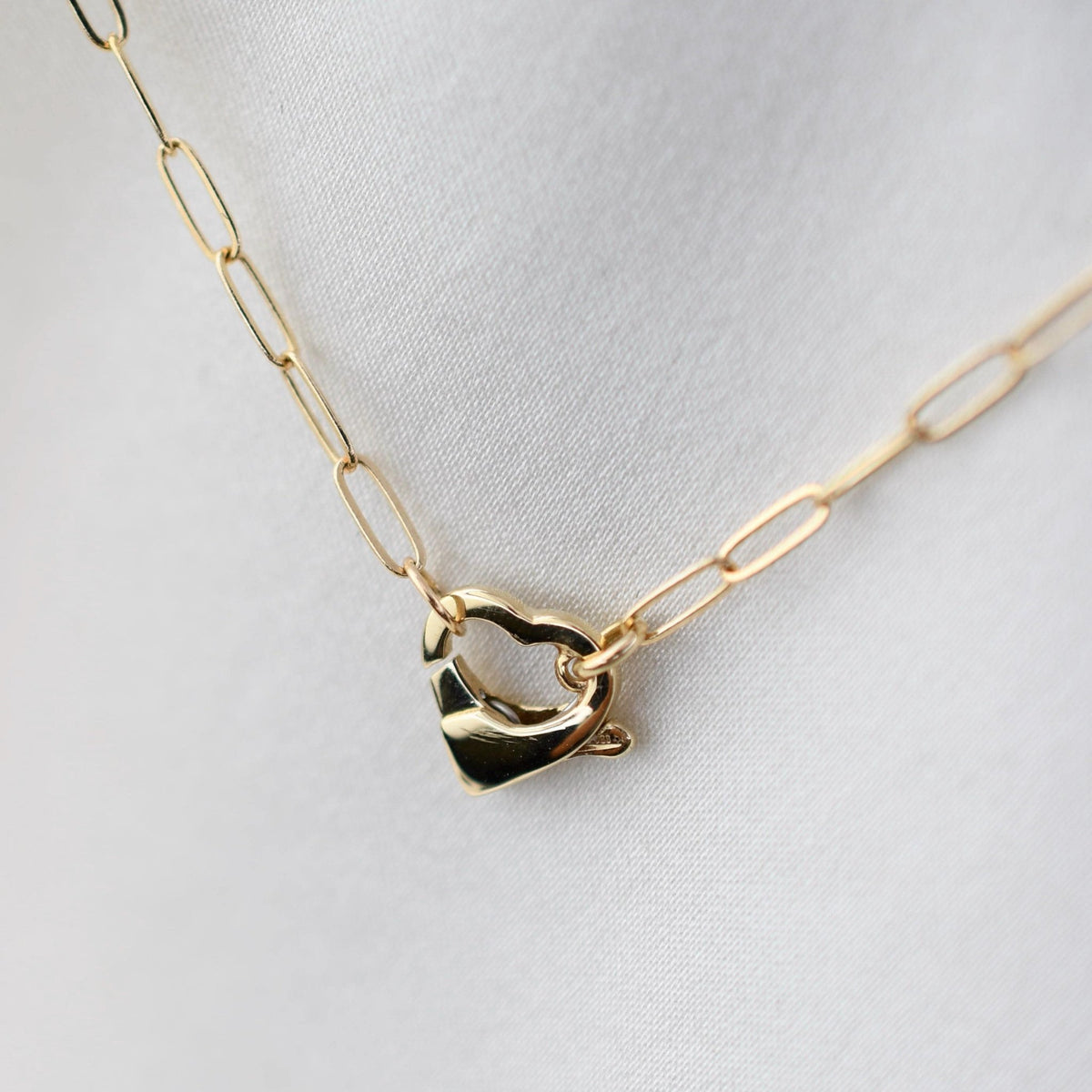 14K Gold Paperclip Bracelet with Heart Clasp - Sash Jewelry