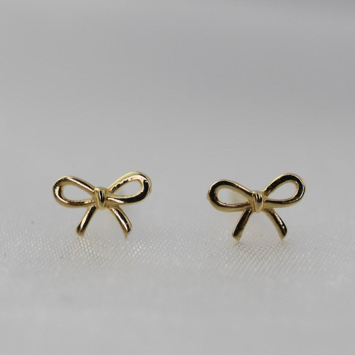 14K Gold Tiny Bow Earrings - Sash Jewelry