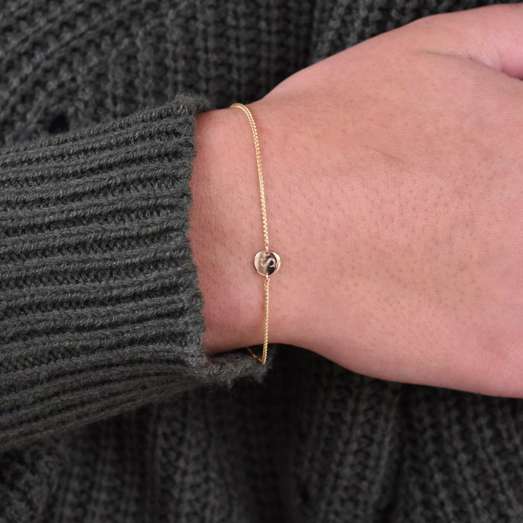 14K Gold Tiny Initial Bracelet – Solid Gold Personalized Letter Bracelet - Sash Jewelry