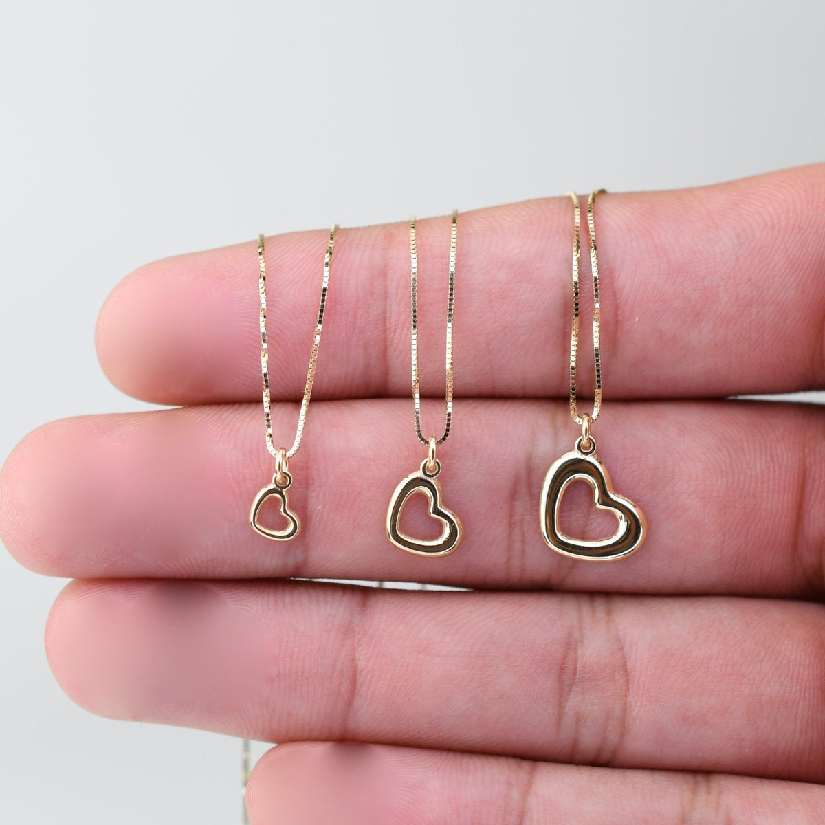 14K Gold Tiny Open Heart Generations Necklace Set - Sash Jewelry