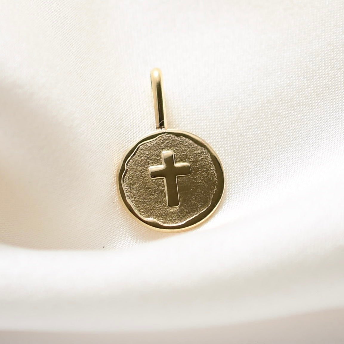 14K Solid Gold Cross Necklace - Sash Jewelry