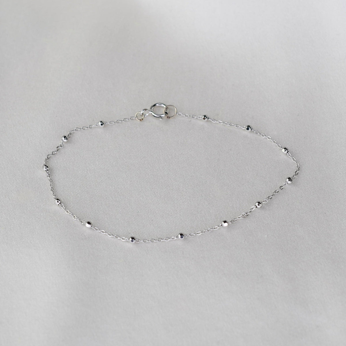 14K Solid Gold Delicate Beaded Bracelet - Sash Jewelry