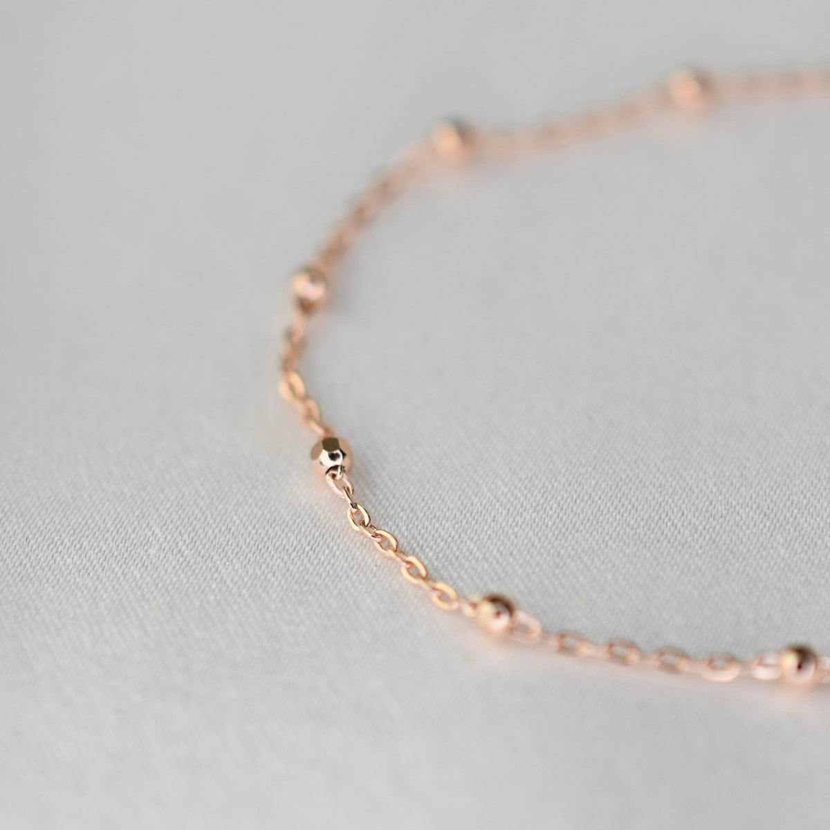 14K Solid Gold Delicate Beaded Bracelet - Sash Jewelry