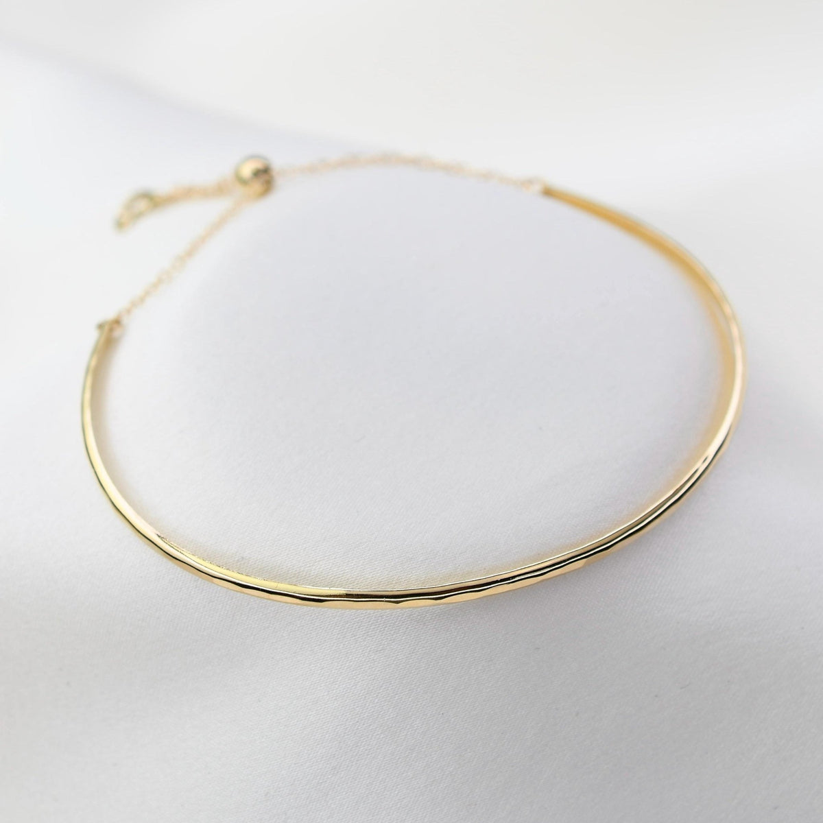 14K Solid Gold Hammered Bar Bracelet – Dainty Gold Bar Bracelet with Tiny Heart Charm - Sash Jewelry