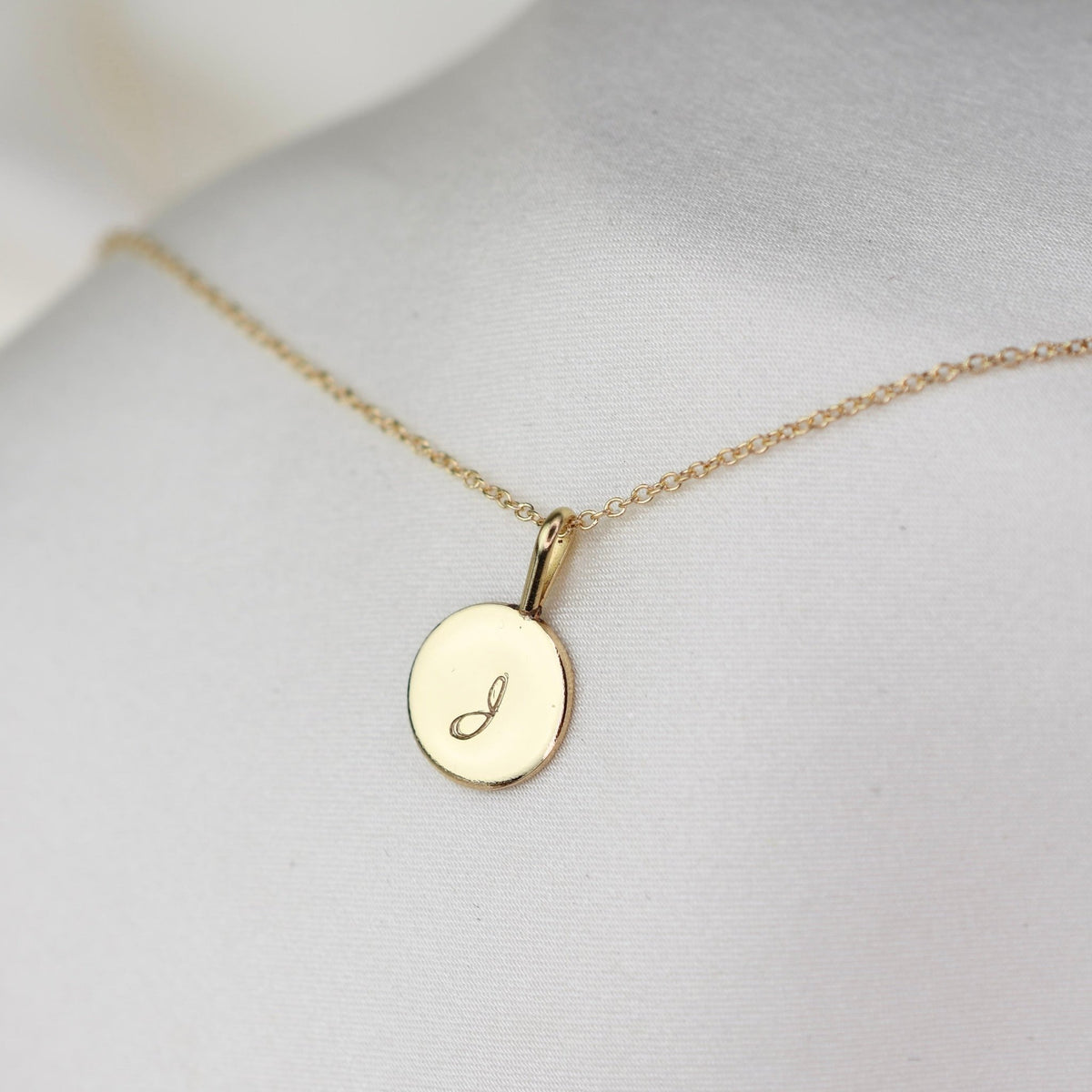 14K Solid Gold Initial Charm Necklace – Minimalist Gold Disc Necklace - Sash Jewelry
