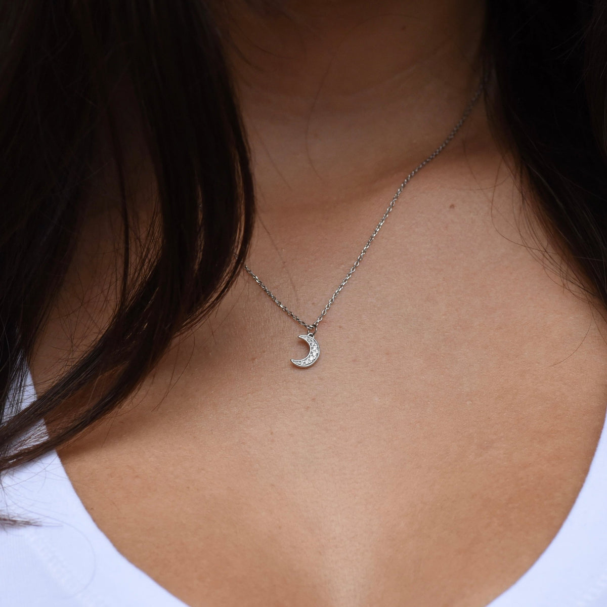 14K Solid Gold Moon Necklace – Dainty Celestial Jewelry - Sash Jewelry