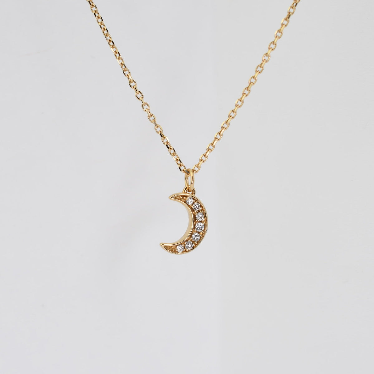 14K Solid Gold Moon Necklace – Dainty Celestial Jewelry - Sash Jewelry