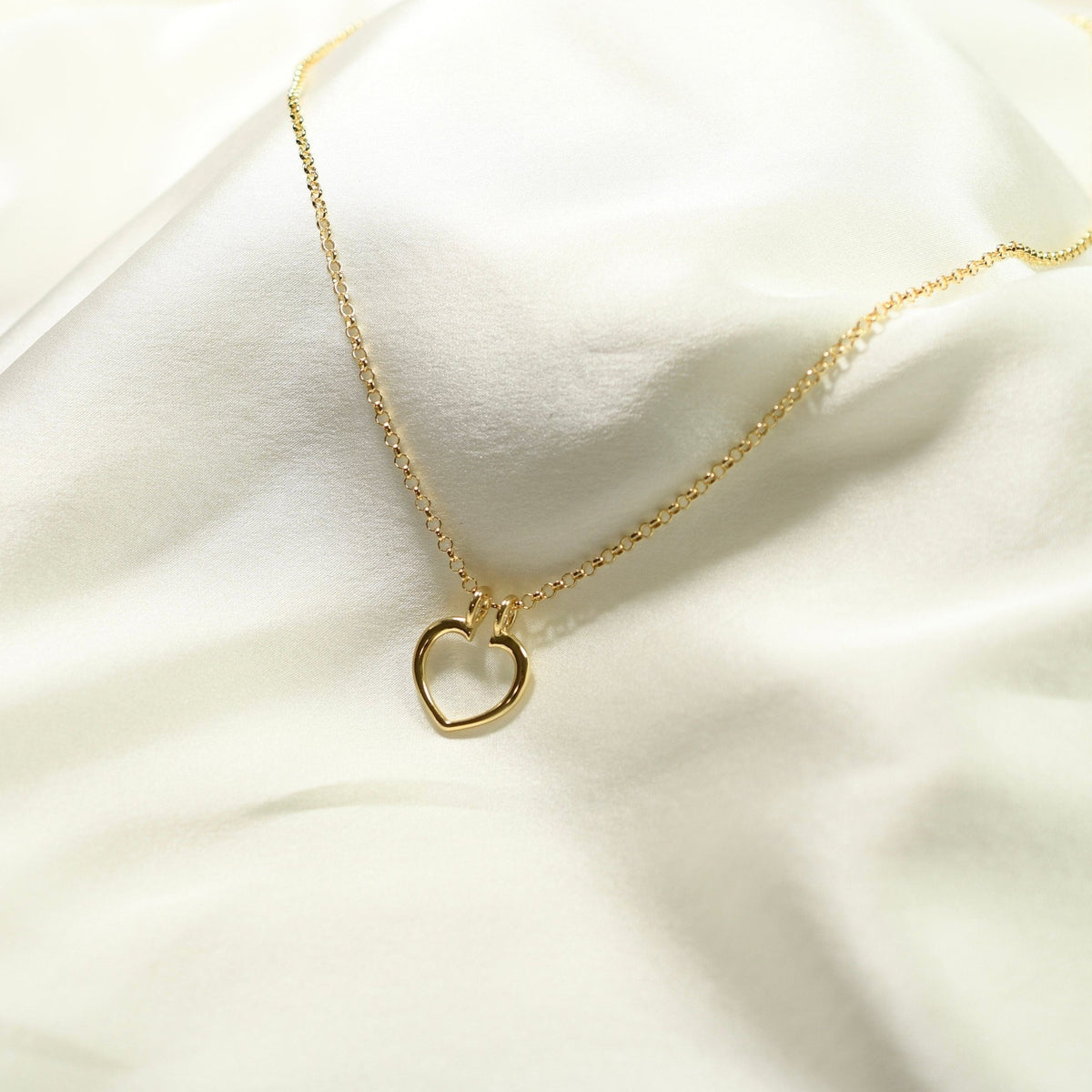 14K Solid Gold Ring Holder Necklace – Heart Ring Keeper Pendant - Sash Jewelry