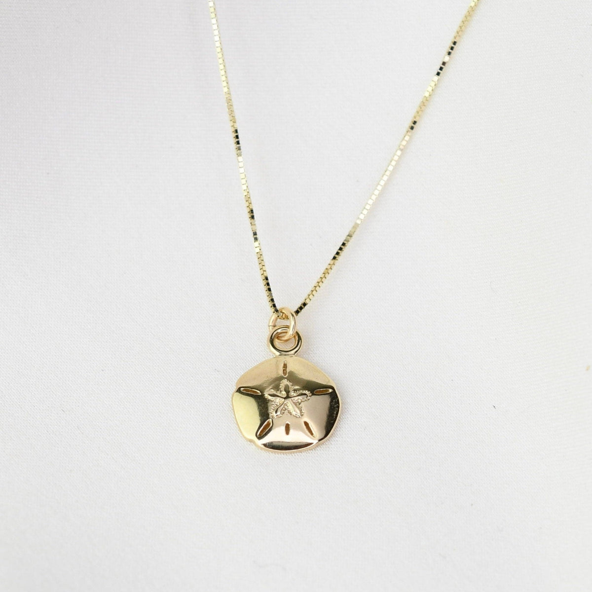 14K Solid Gold Sand Dollar Necklace — Tiny Sand Dollar Pendant - Sash Jewelry