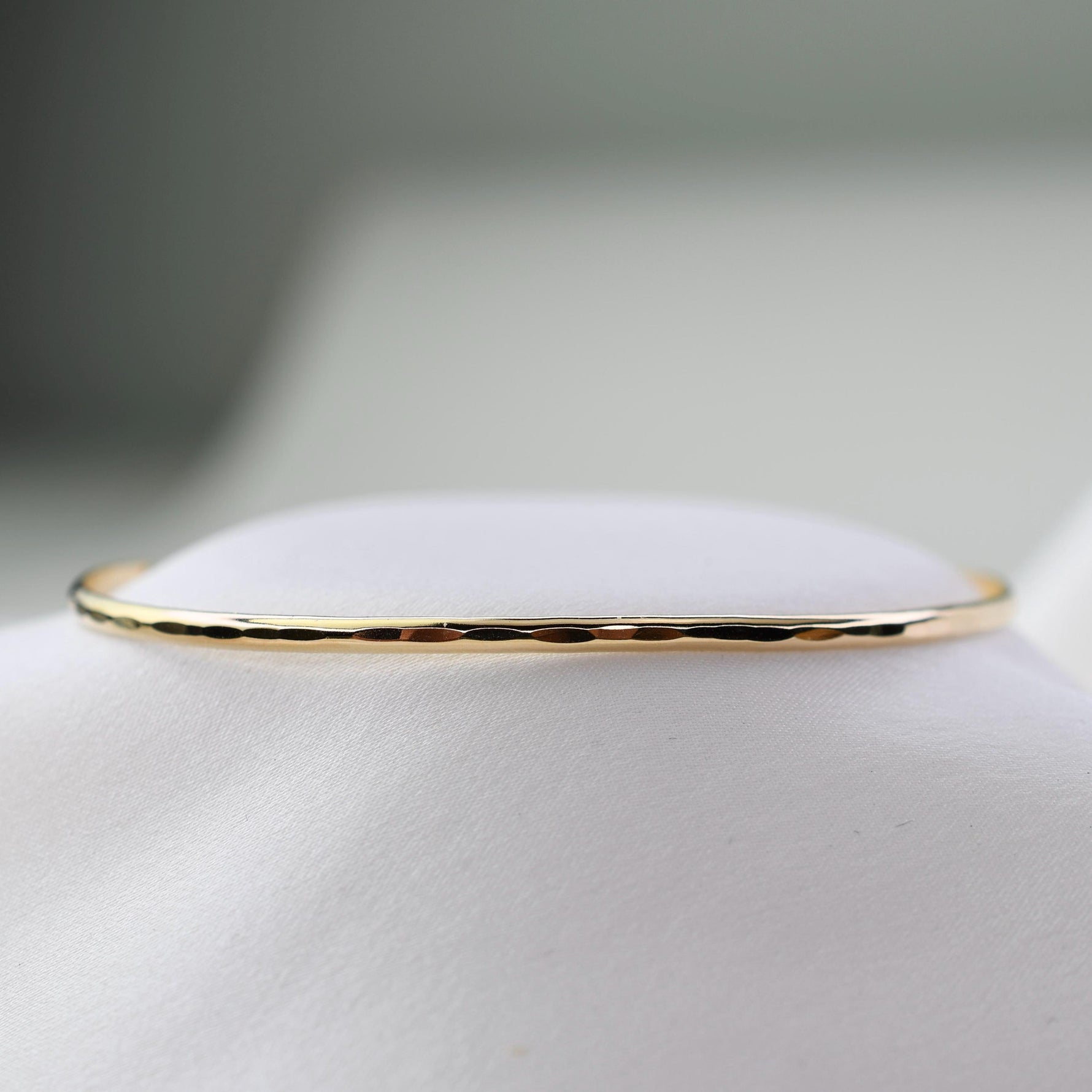 14k solid gold hammered bar bracelet dainty gold bar with tiny heart charm minimalist bracelet