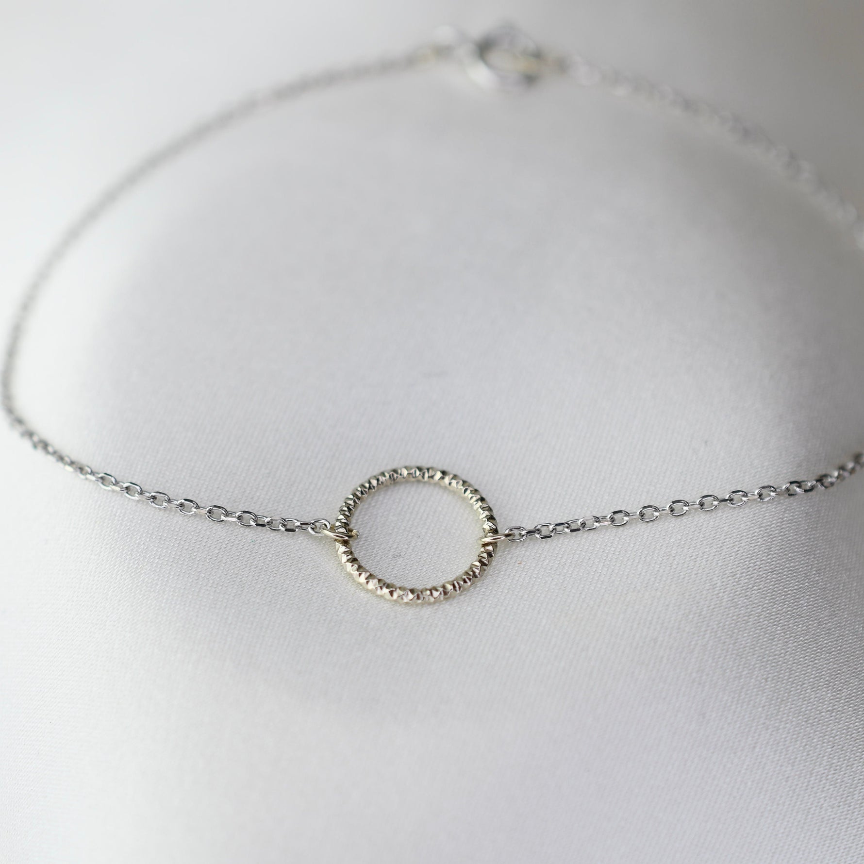 14K White Gold Circle Bracelet: Dainty Cable Chain - Sash Jewelry