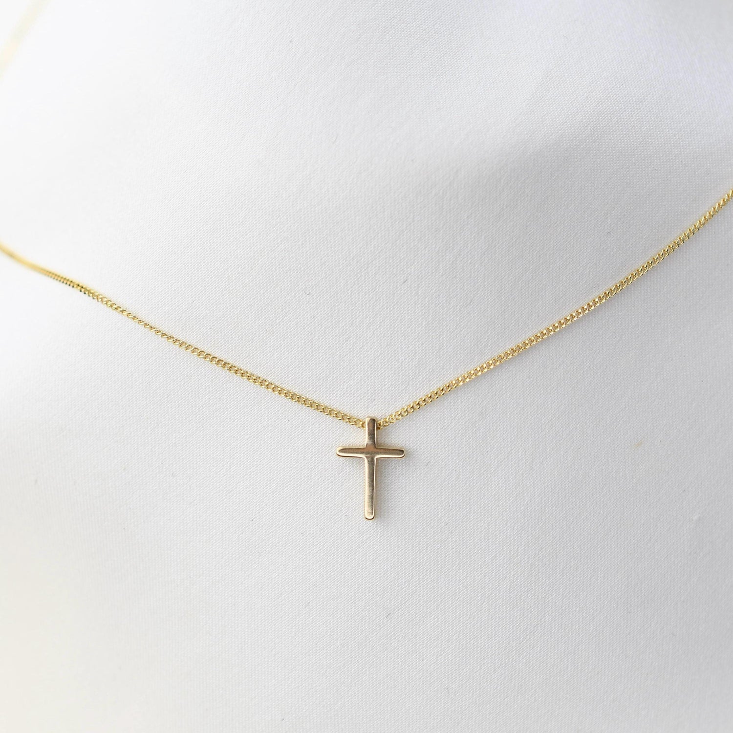 14K Solid Gold Floating Cross Necklace: Minimalist Curb Chain - Sash Jewelry