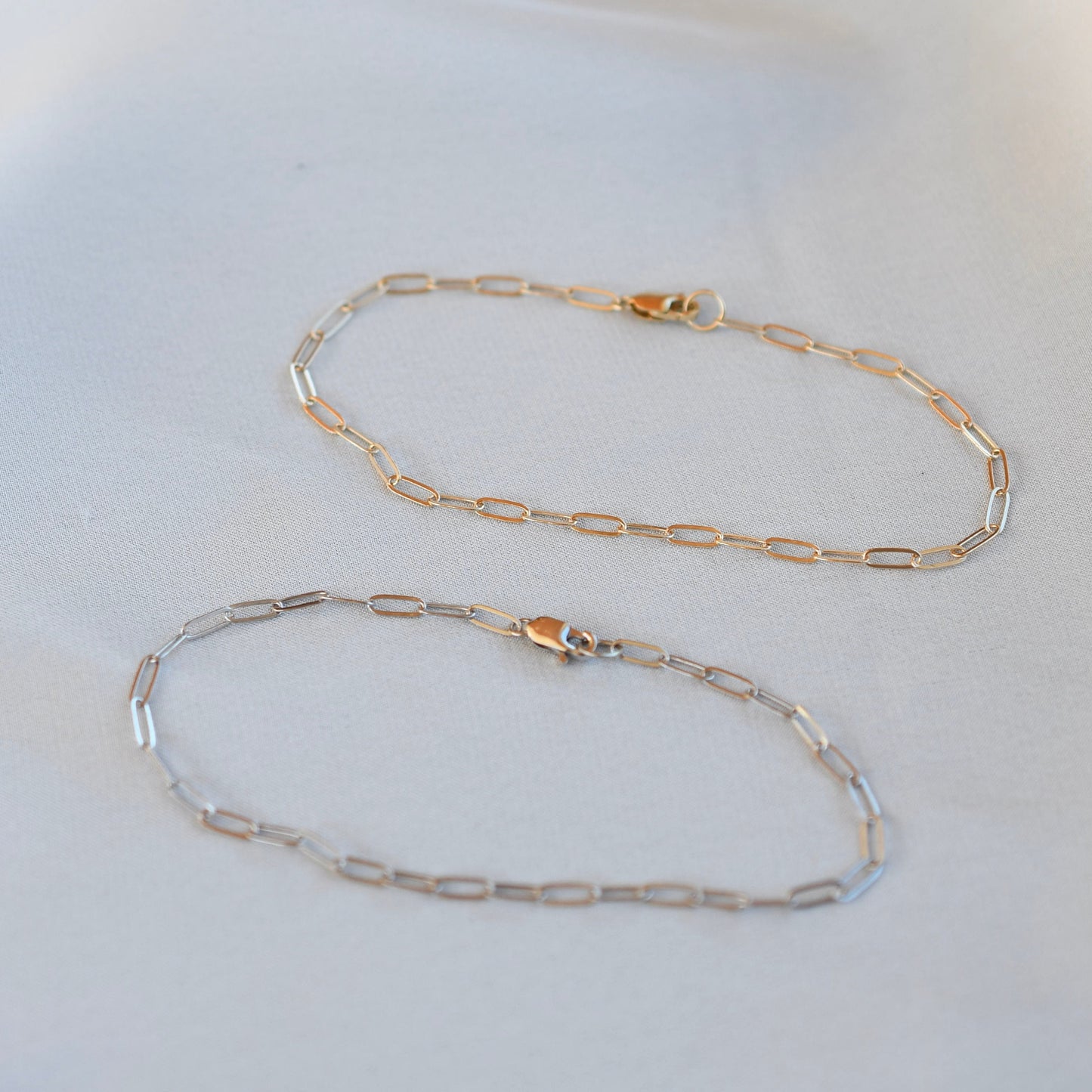 14K Gold Flat Paper Clip Chain Bracelet