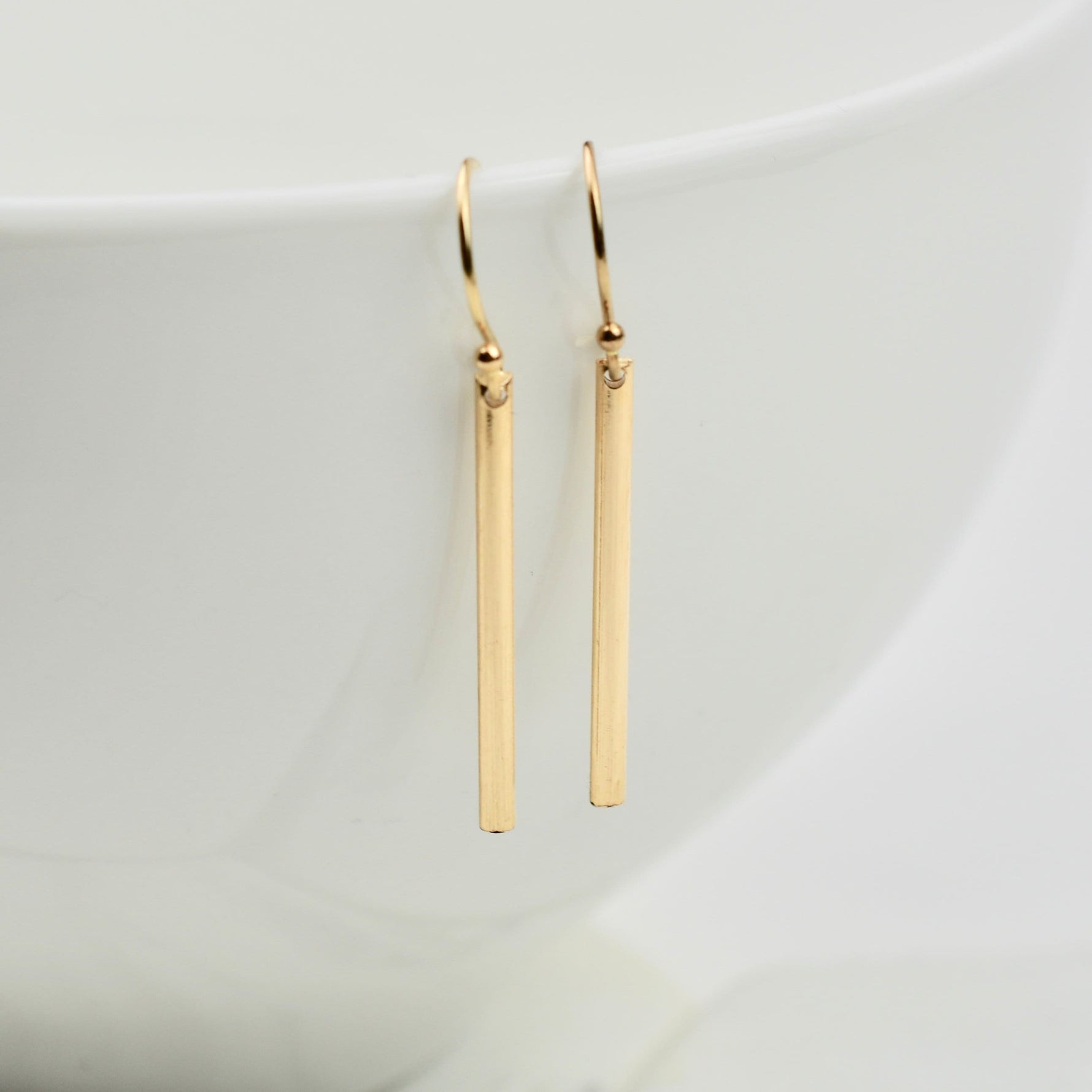 Gold bar earrings. Minimal Bar Earrings. 14K gold bar earrings. Bar earrings. - Sash Jewelry