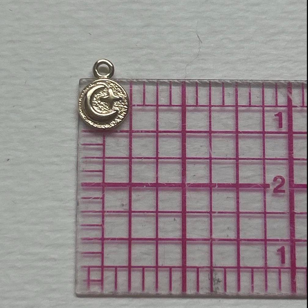 14K Gold Moon and Star Charm Necklace - Sash Jewelry