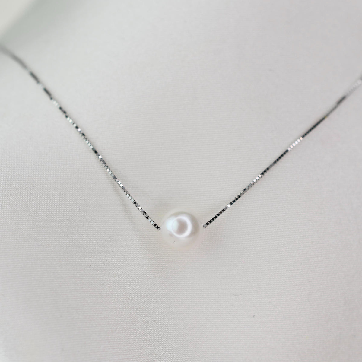 14K Gold Akoya Pearl Necklace: Delicate Box Chain - Sash Jewelry