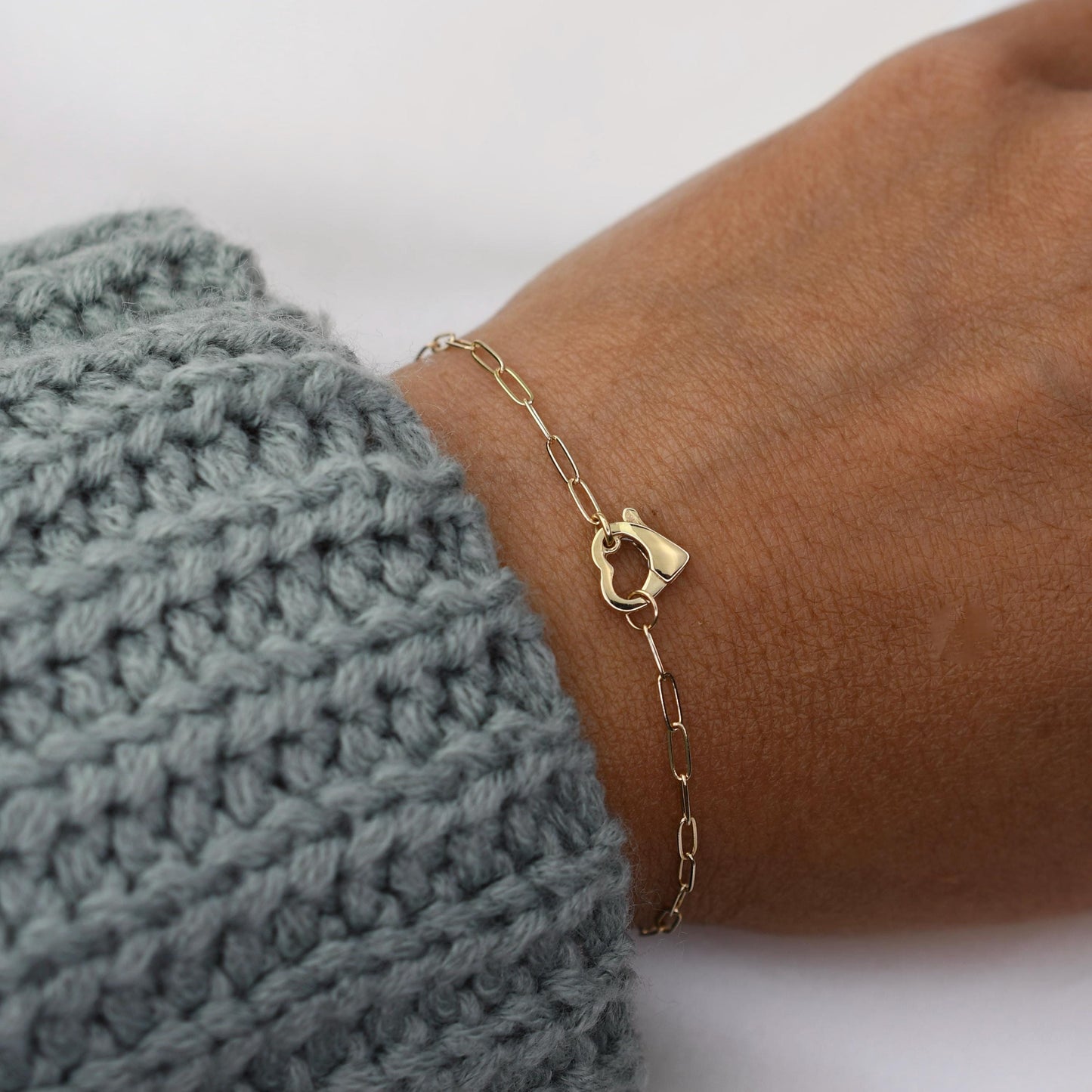 14K Gold Paperclip Bracelet with Heart Clasp