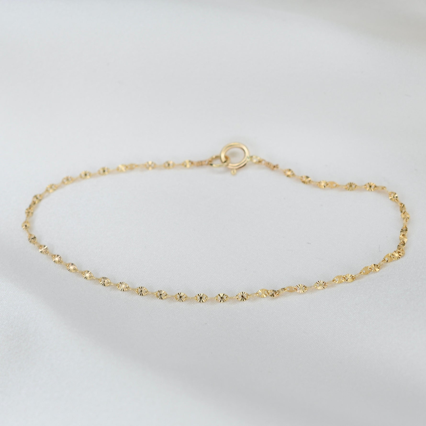 14K Gold Patterned Chain Anklet - Sash Jewelry