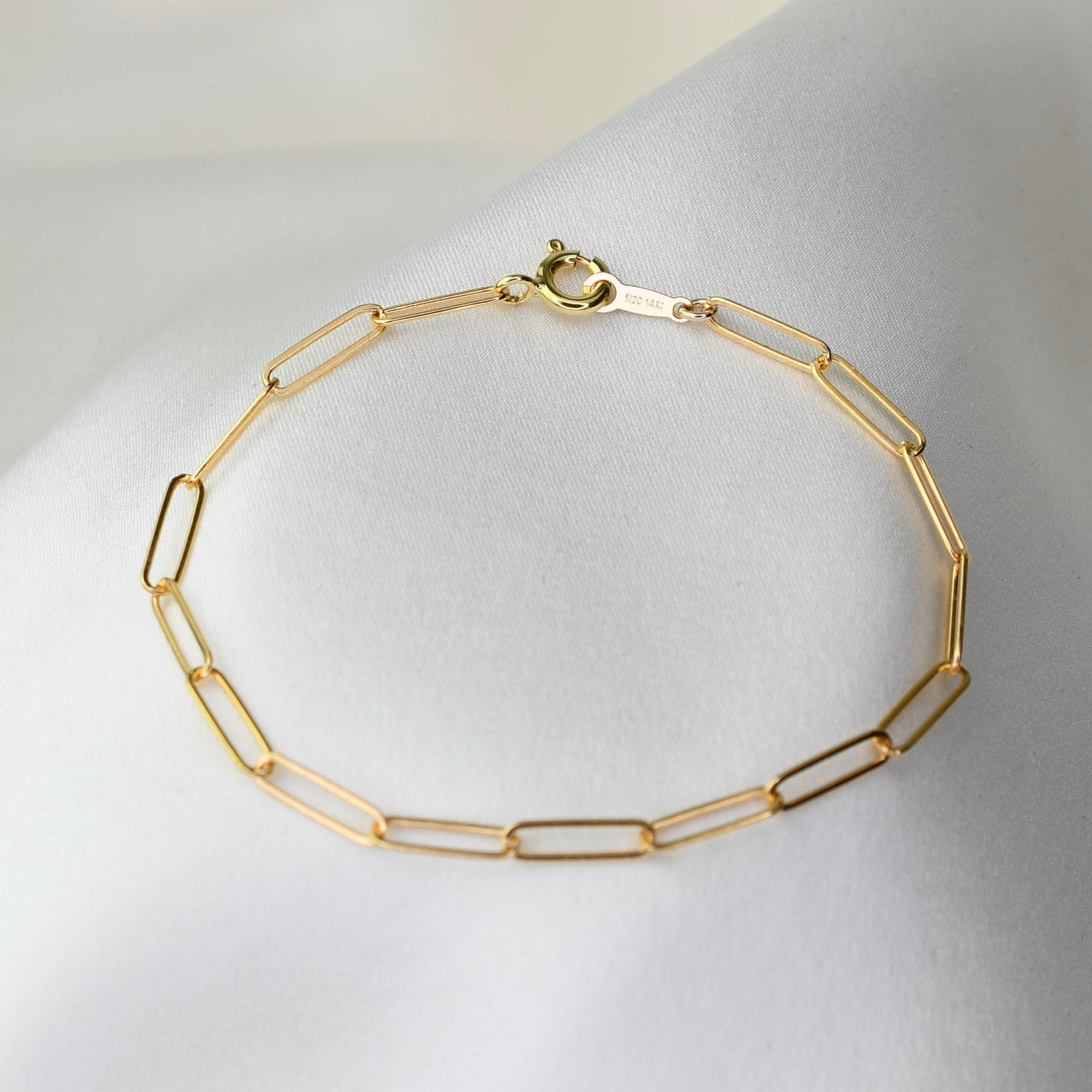 Gold Filled 2.7mm Paper Clip Chain Bracelet – Dainty Minimalist Link Bracelet - Sash Jewelry