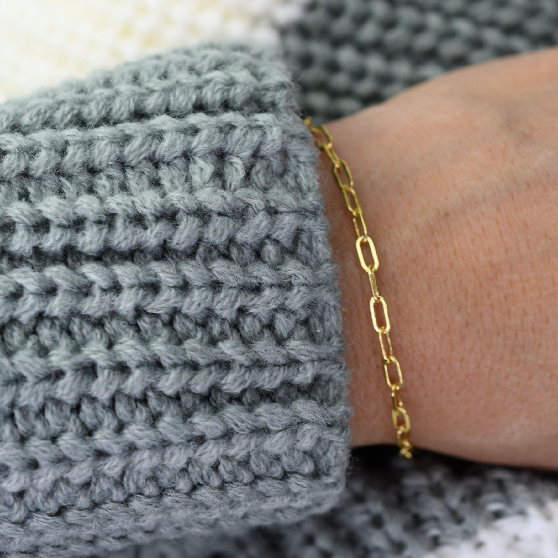 Paper Clip Chain Bracelet  – Dainty Adjustable Link Bracelet (Copy) - Sash Jewelry