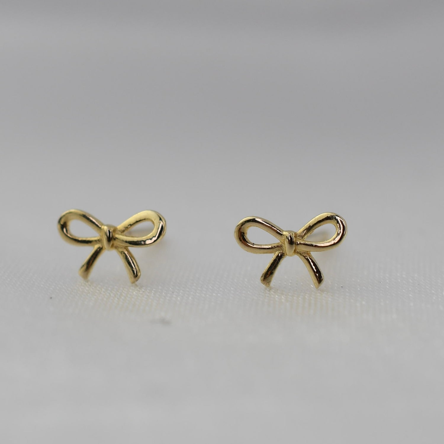 14K Gold Tiny Bow Earrings