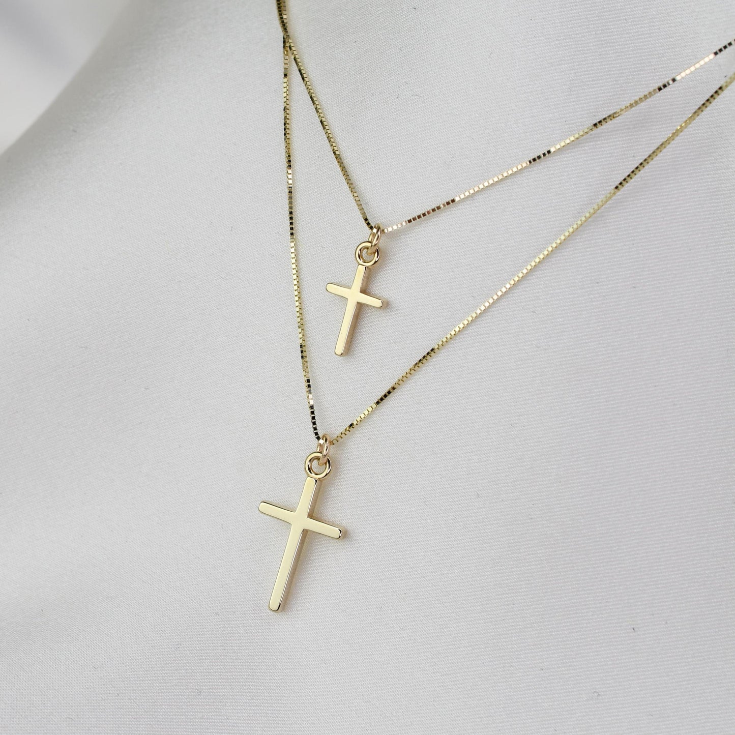 14K Gold Mother Daughter Cross Necklace Set