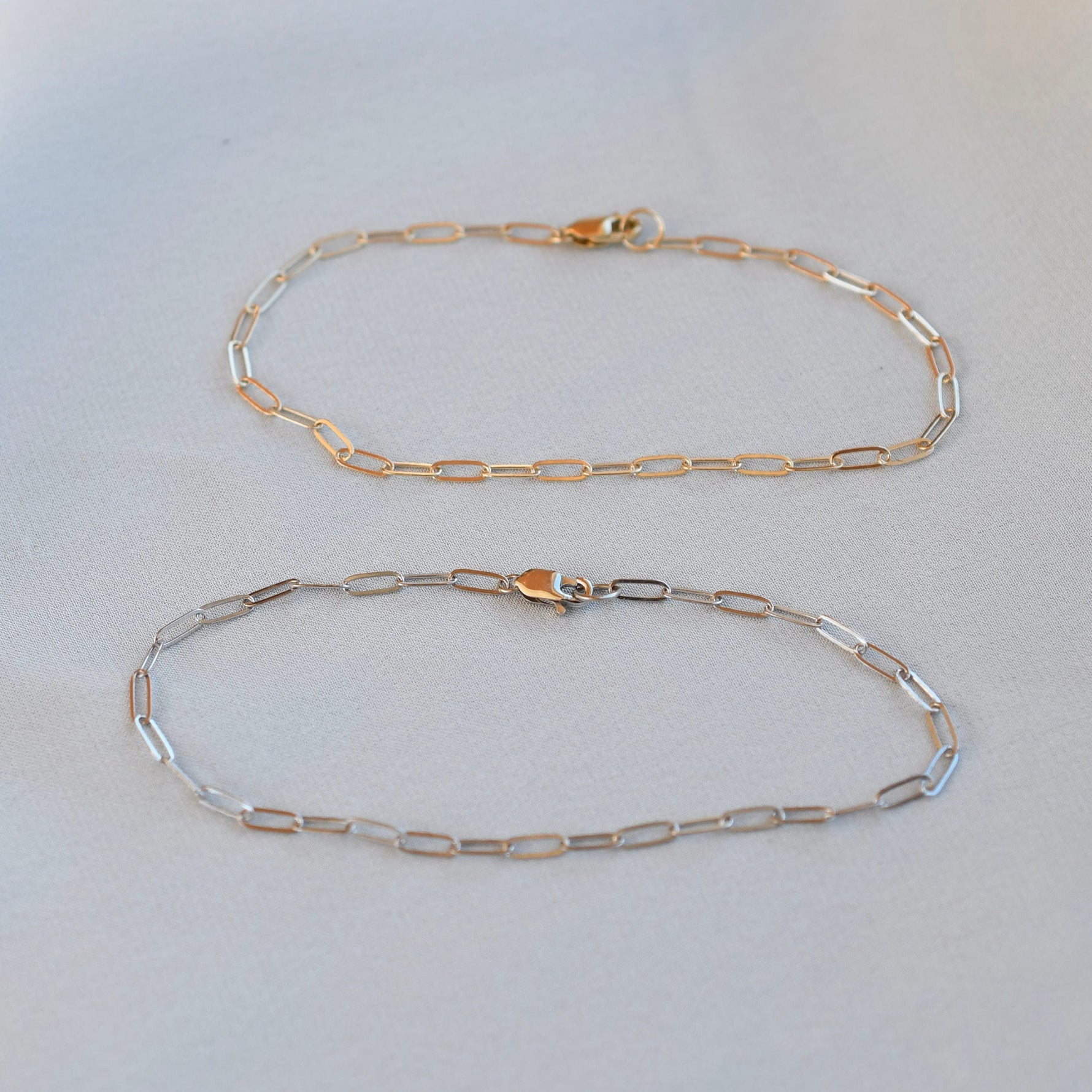14K Gold Flat Paper Clip Chain Bracelet