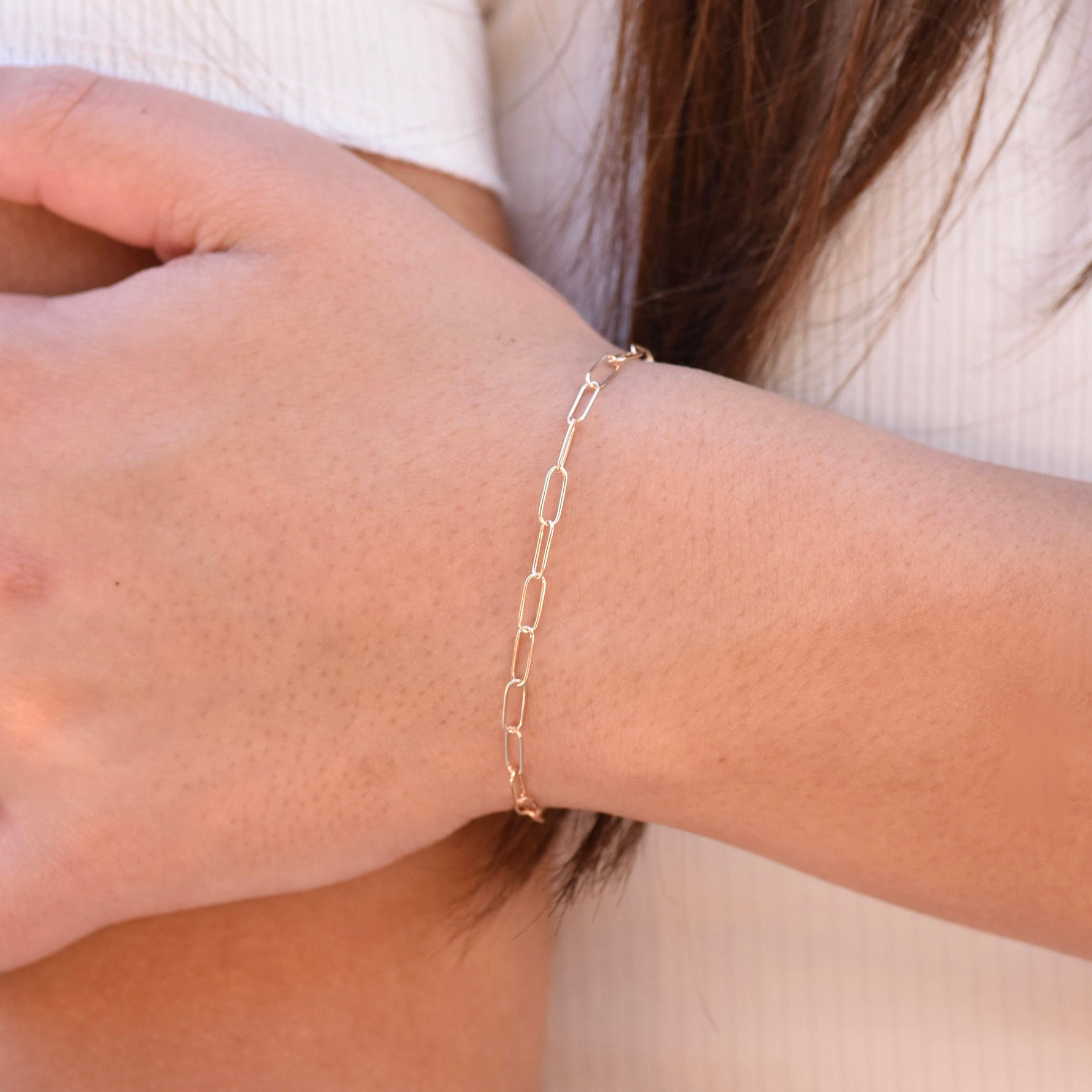 Minimalist 14K solid gold paper clip chain bracelet, 3mm wide. Perfect for everyday wear, stacking, or gifting. Durable, elegant, and timeless.