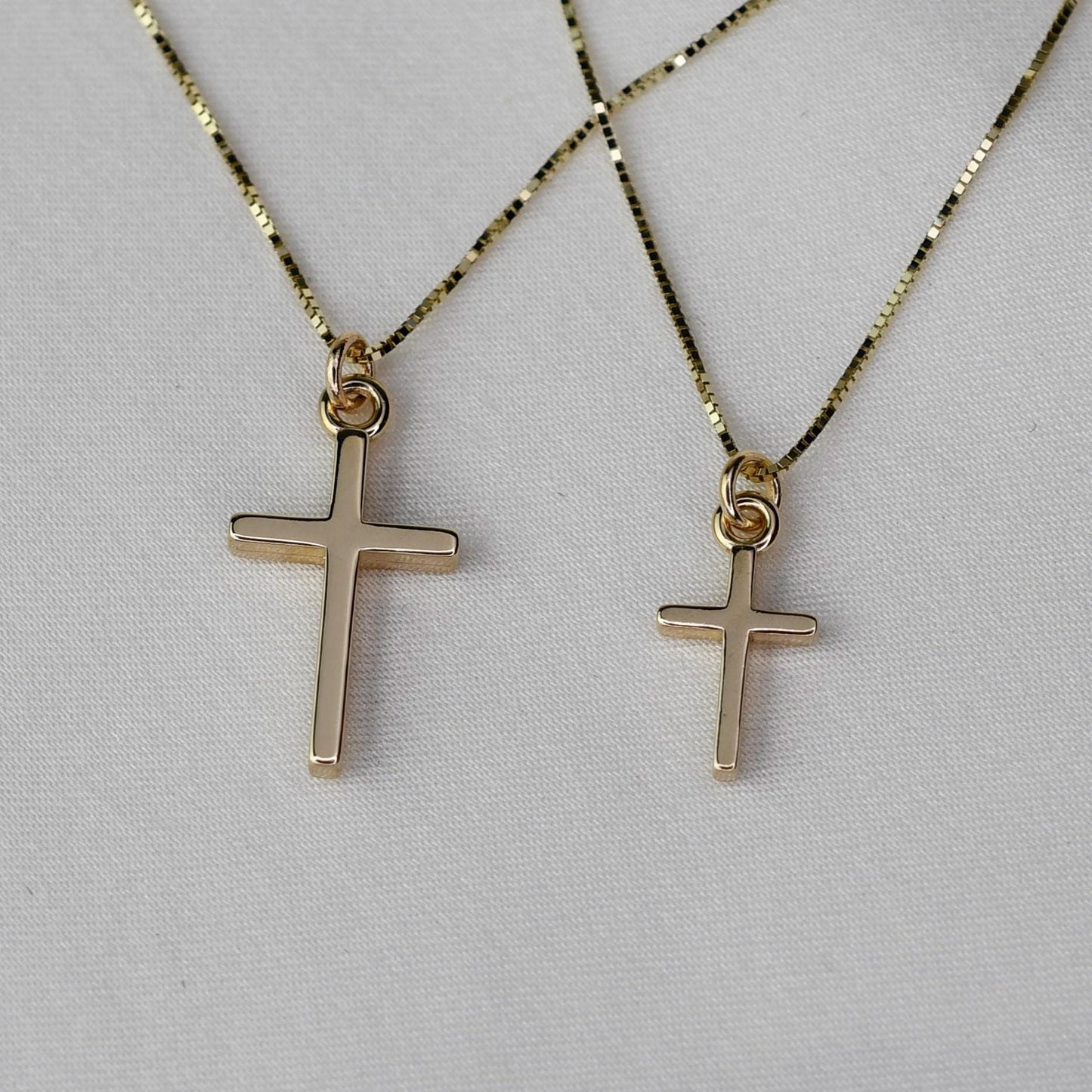 14K Gold Mother Daughter Cross Necklace Set