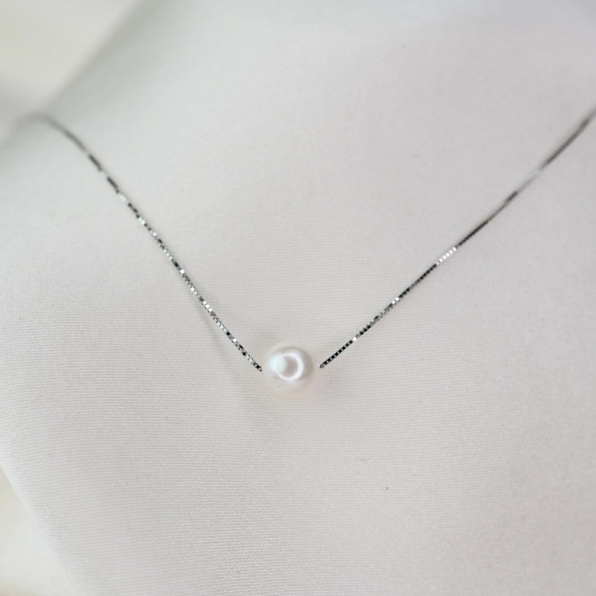 14K Gold Akoya Pearl Necklace: Delicate Box Chain - Sash Jewelry