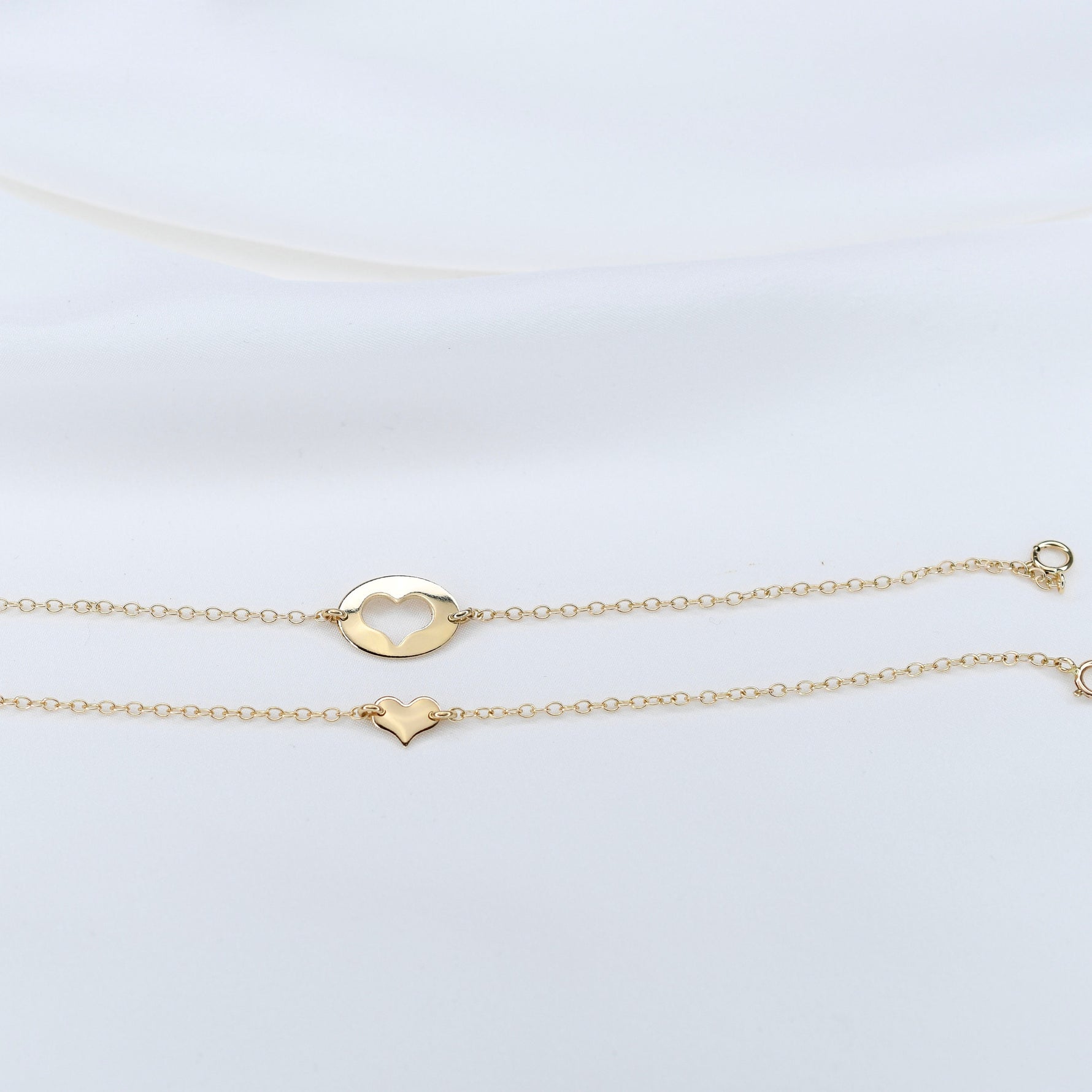 Mother Daughter Bracelet Set – 14K Gold Heart Charm Bracelets - Sash Jewelry
