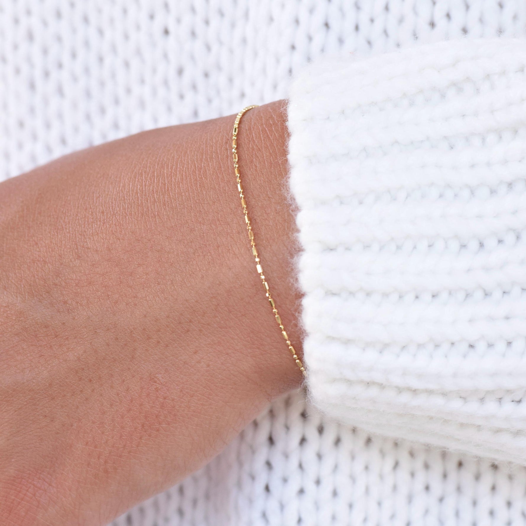 14K Gold 0.9mm Alternating Cylinder and Round Bead Chain Bracelet - Sash Jewelry