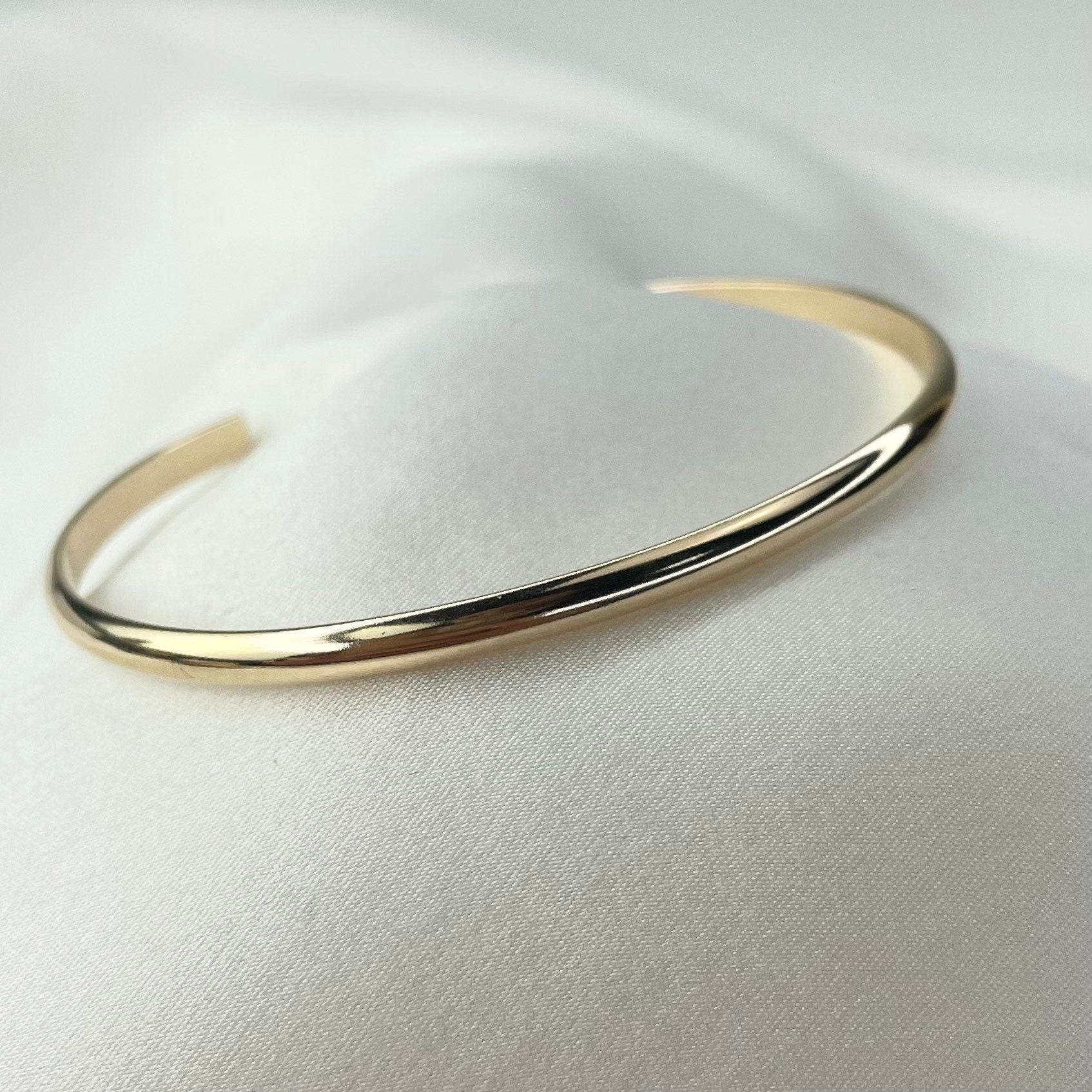 14K Solid Gold Cuff Bracelet: Minimalist Style - Sash Jewelry