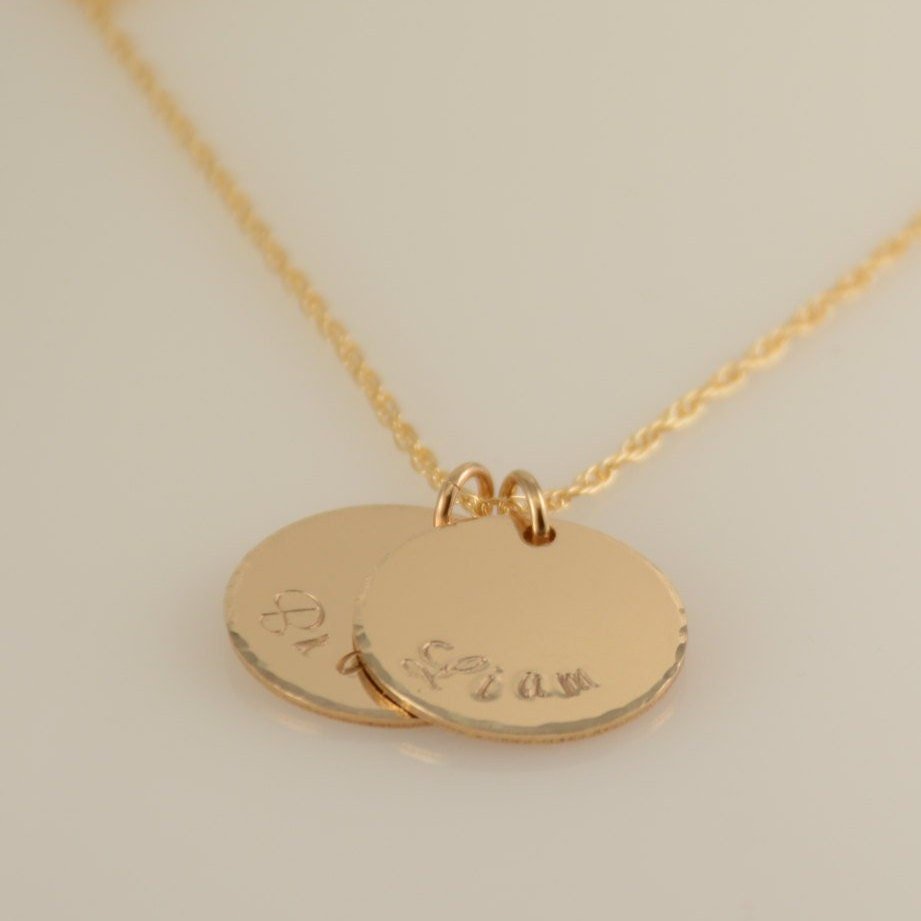 Custom Kids Name Necklace – Personalized Name Disc Necklace - Sash Jewelry