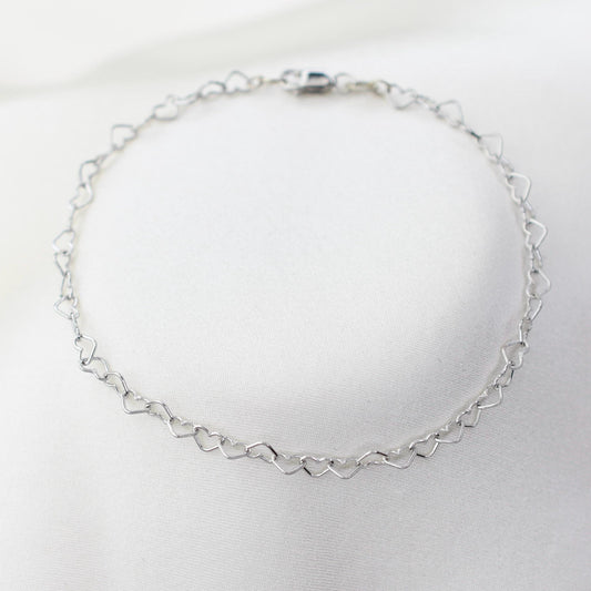14k White Gold Heart Chain Bracelet