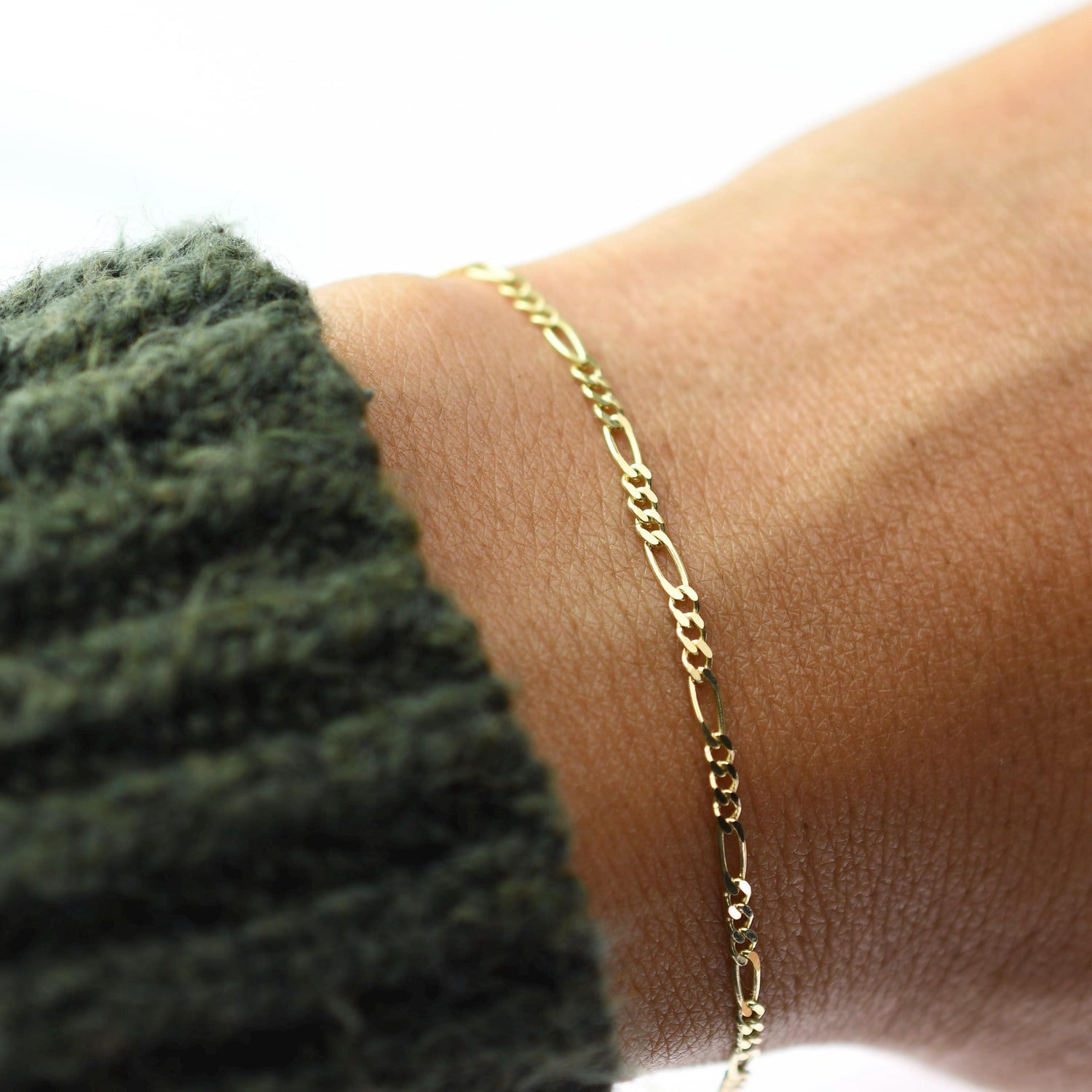 14K Gold Figaro Chain Bracelet 
