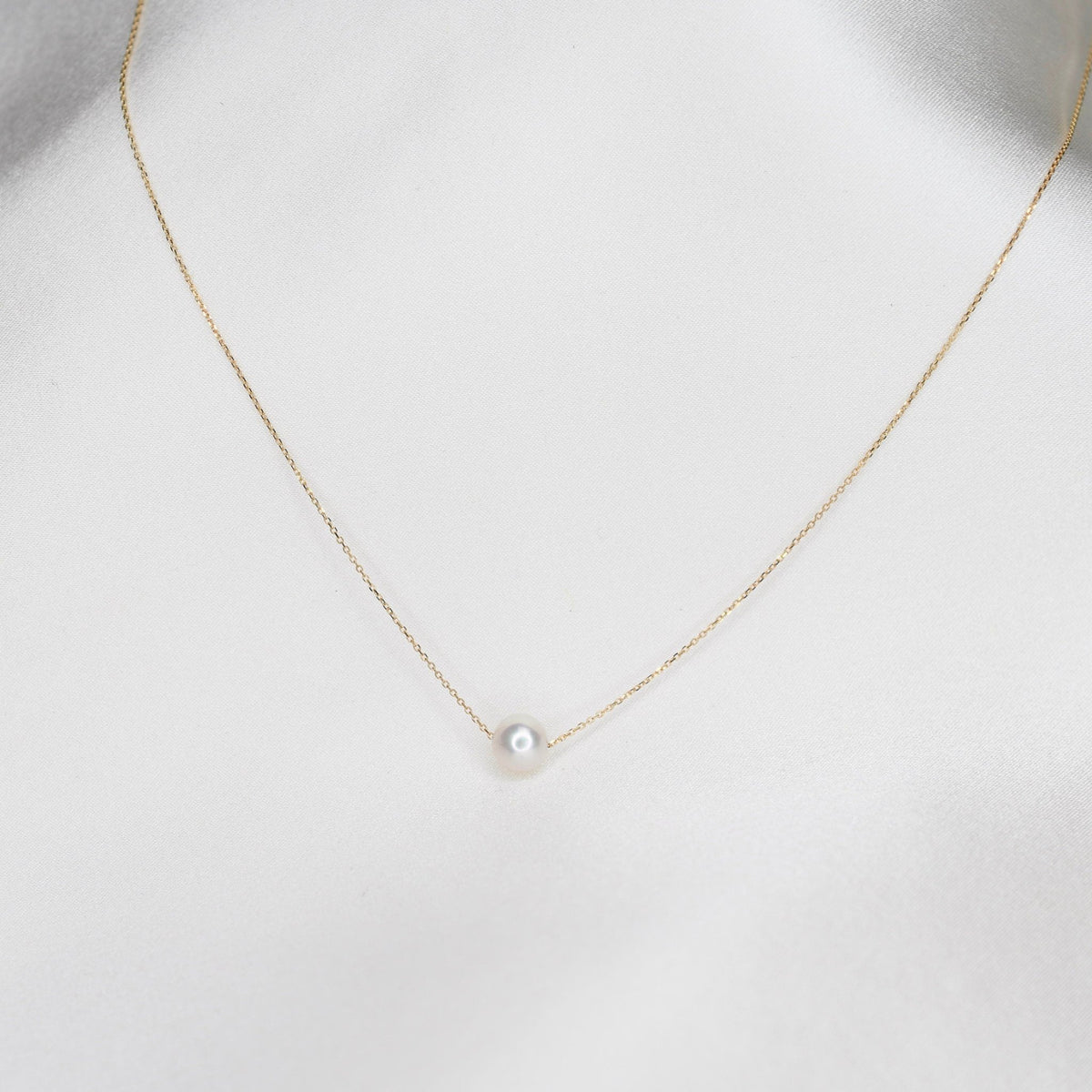 Floating Pearl Necklace – 14K Solid Gold Delicate Pearl Choke - Sash Jewelry