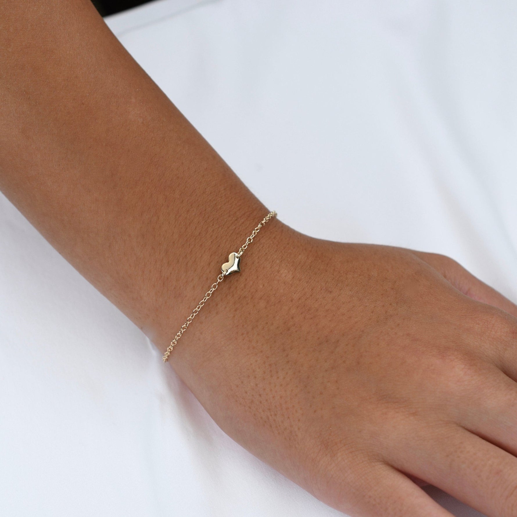 Mother Daughter Bracelet Set – 14K Gold Heart Charm Bracelets - Sash Jewelry
