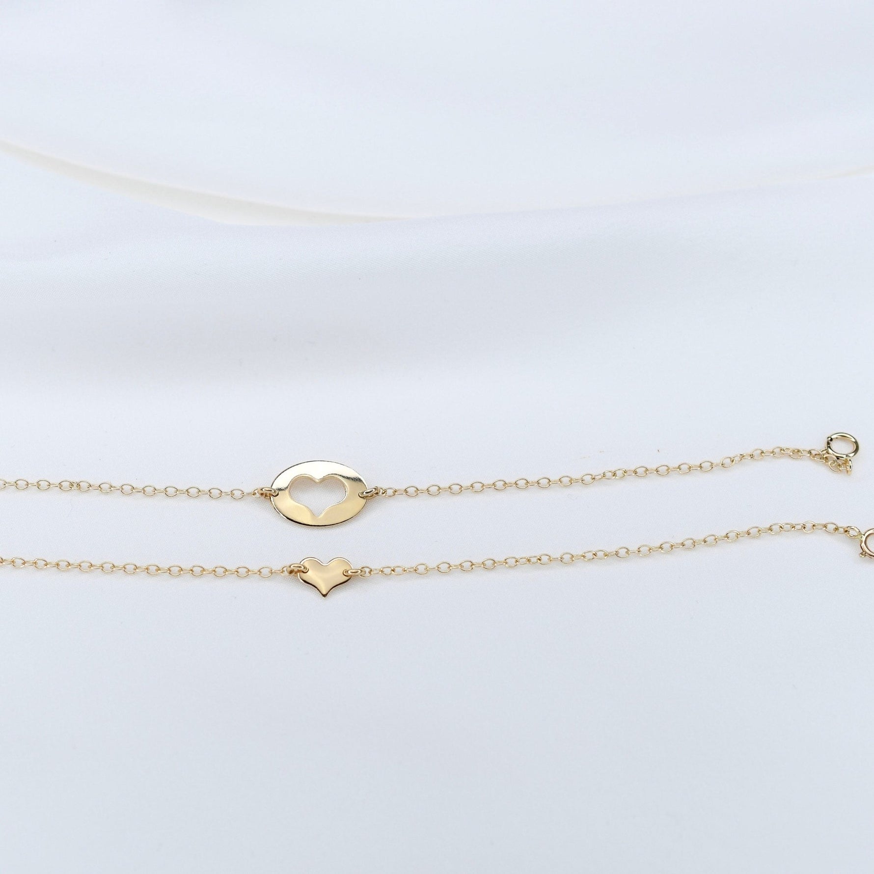 Mother Daughter Bracelet Set – 14K Gold Heart Charm Bracelets - Sash Jewelry