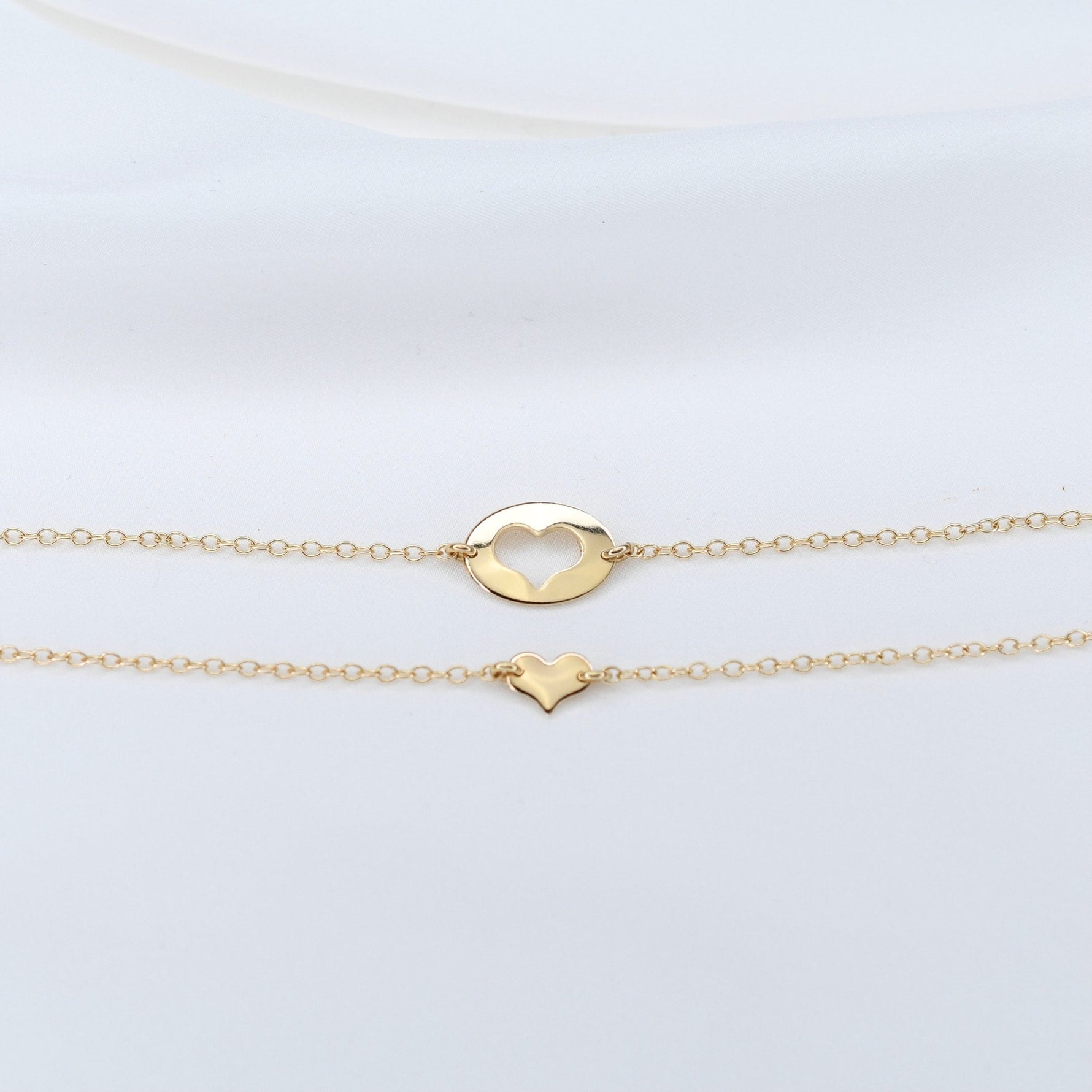 Mother Daughter Bracelet Set – 14K Gold Heart Charm Bracelets - Sash Jewelry