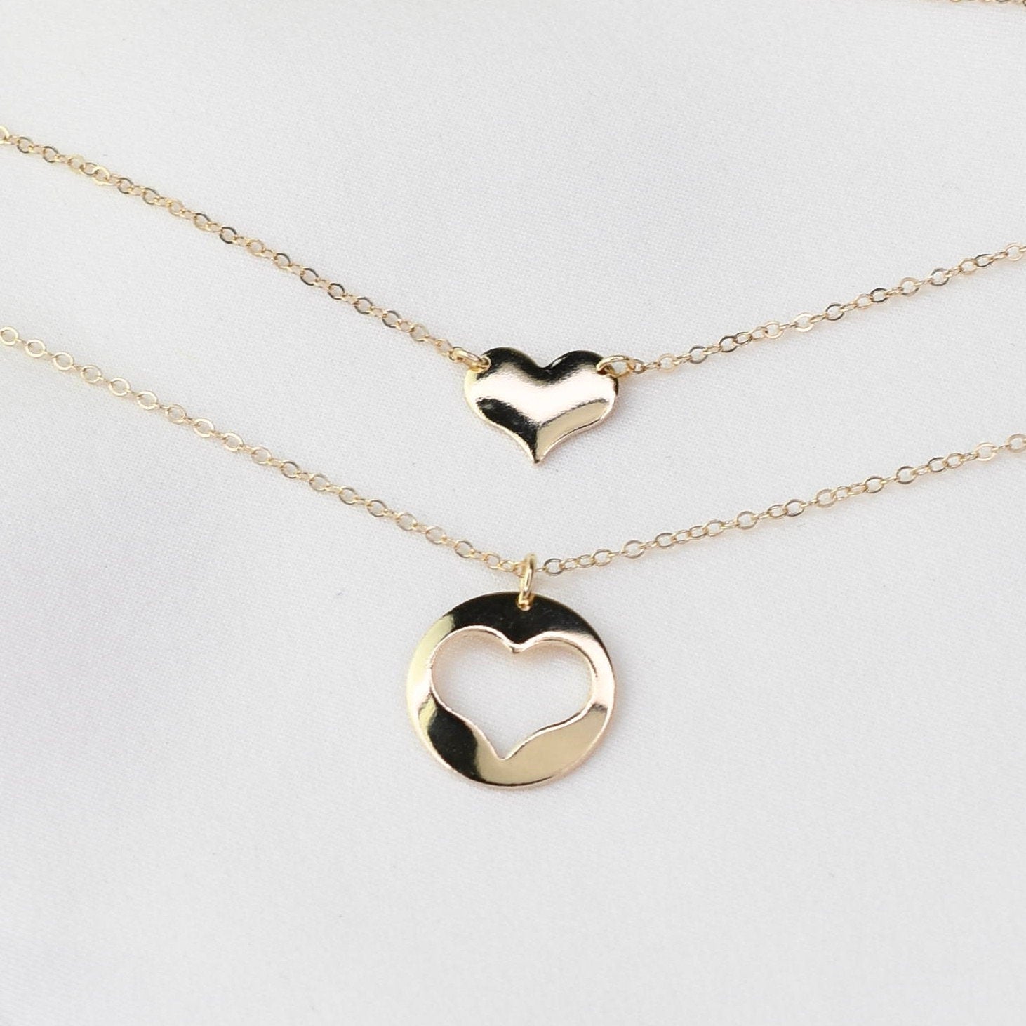 Mother Daughter Necklace Set – 14K Solid Gold Charm Necklace Set (Mom + Daughter Heart) - Sash Jewelry